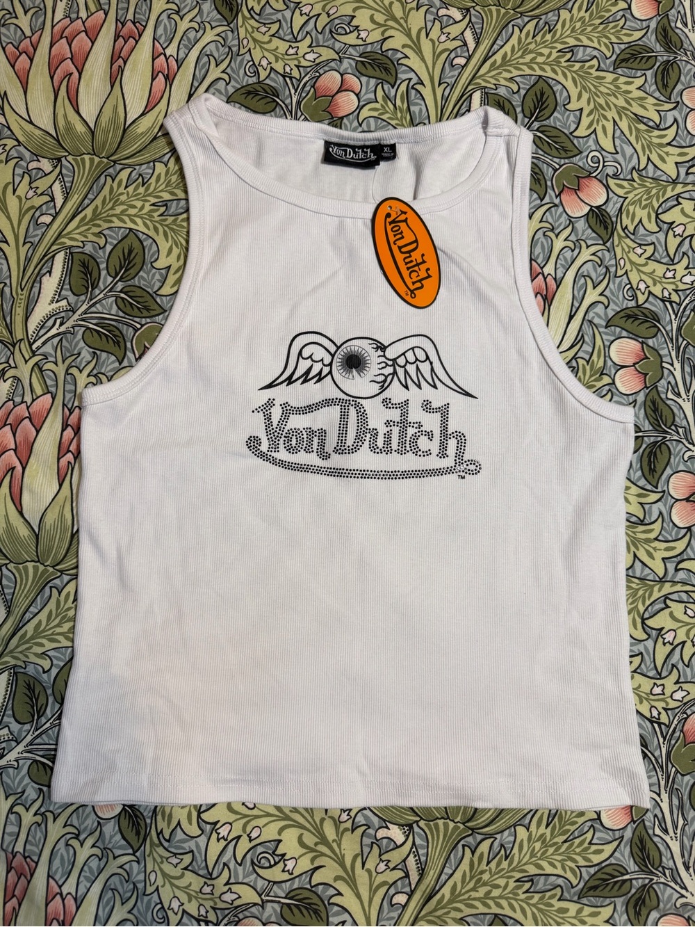 Von Dutch wimen’s white tank top Size XL